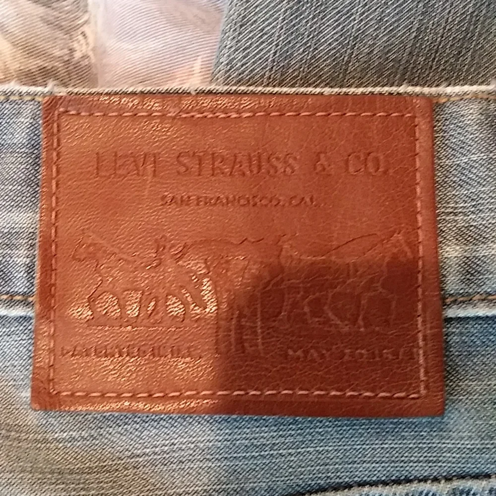 Levi's Vintage Original Jeans - Picture 3 of 9
